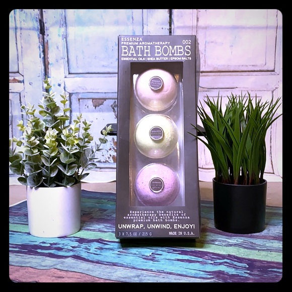 Essenza Other - Set of 3 Bath Bombs